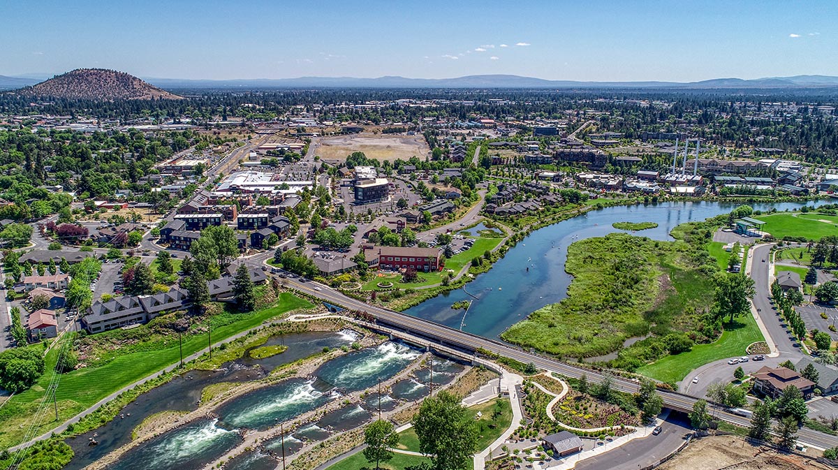 helicopter flight training arial view of Bend, Oregon